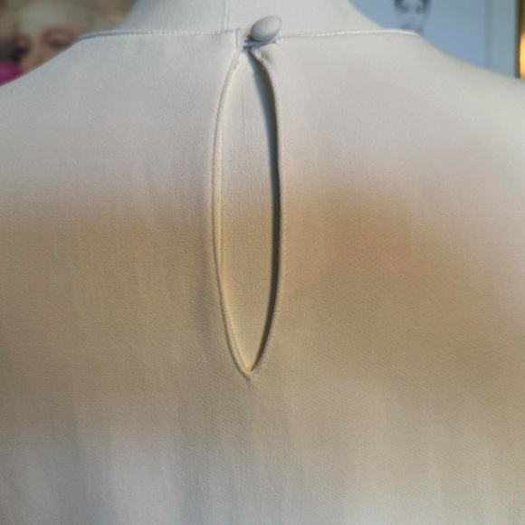 Veronica Beard Rome Asymmetrical Top (size 2) - Picture 4 of 7